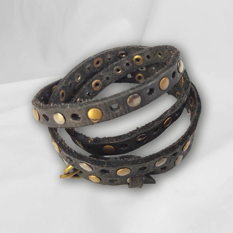 "Slim 4 Time" BRACELET IN LEATHER WITH STUDS Black Asphalt