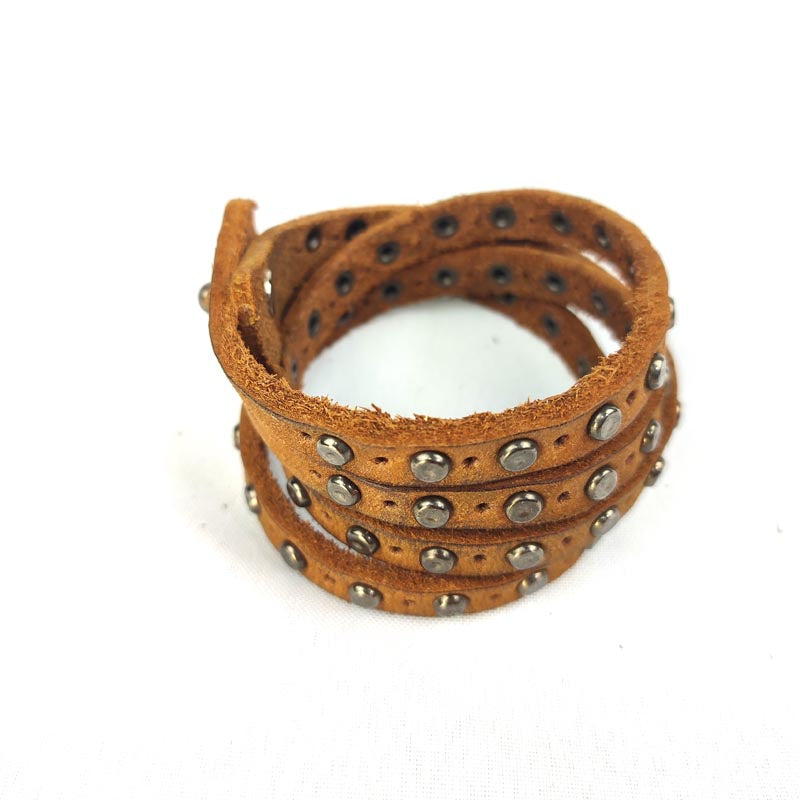"Two Strips Double" LEATHER BRACELET WITH STUDS Natural Cognac